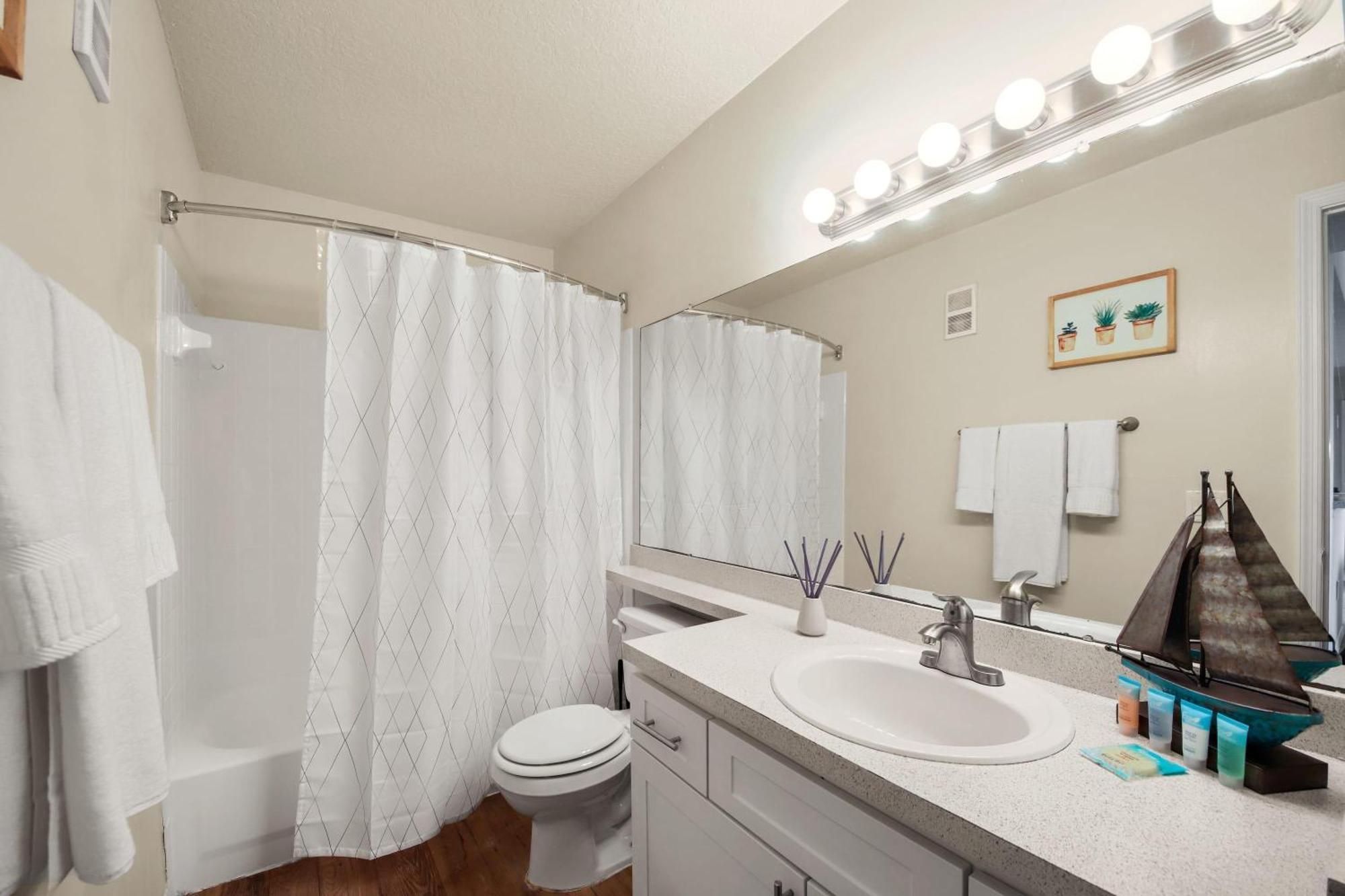Viagem Beautiful 2BR Balcony Pool Gym Bradenton Exterior foto